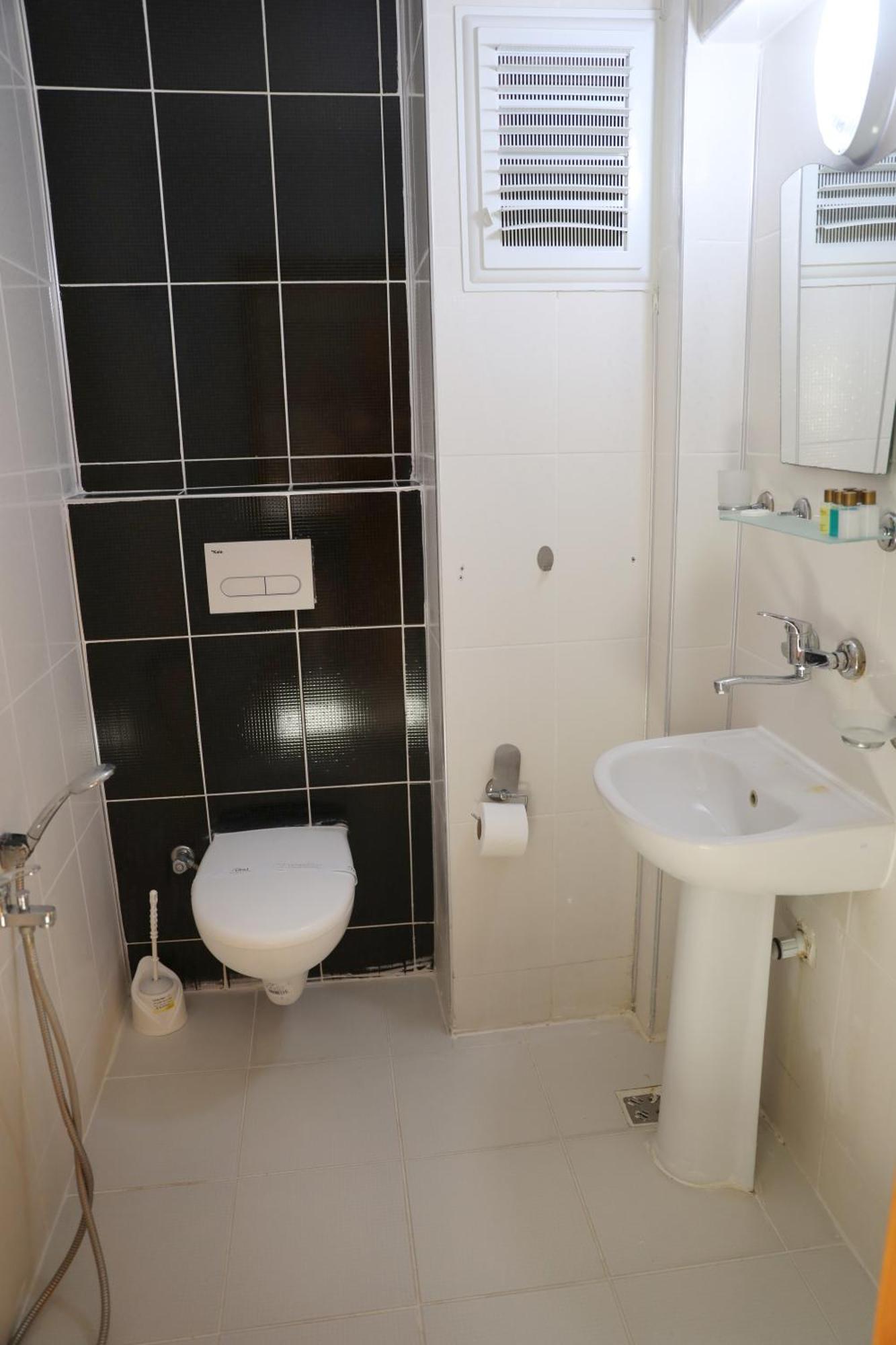 Imaj Beach Hotel İzmir Ngoại thất bức ảnh